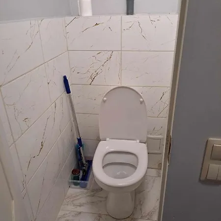 Appartement Small Beween The Old Town And The Airport