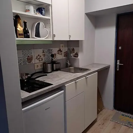Apartamento Small Beween The Old Town And The Airport Riga