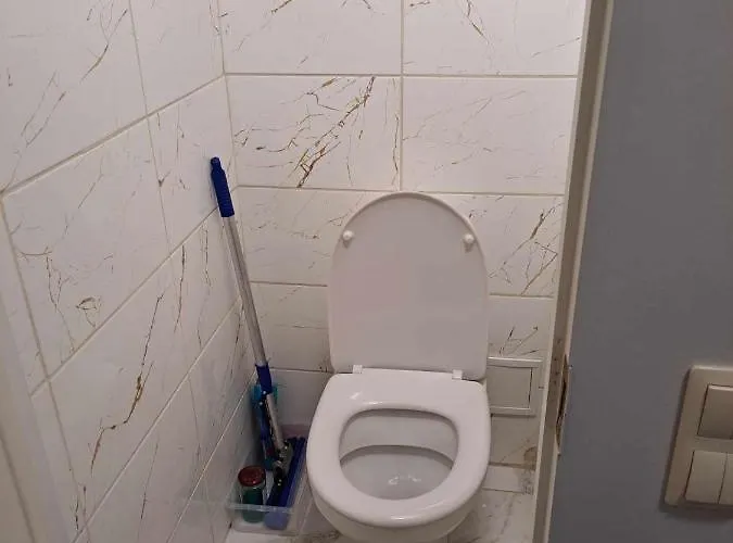 Dzīvoklis Small Beween The Old Town And The Airport